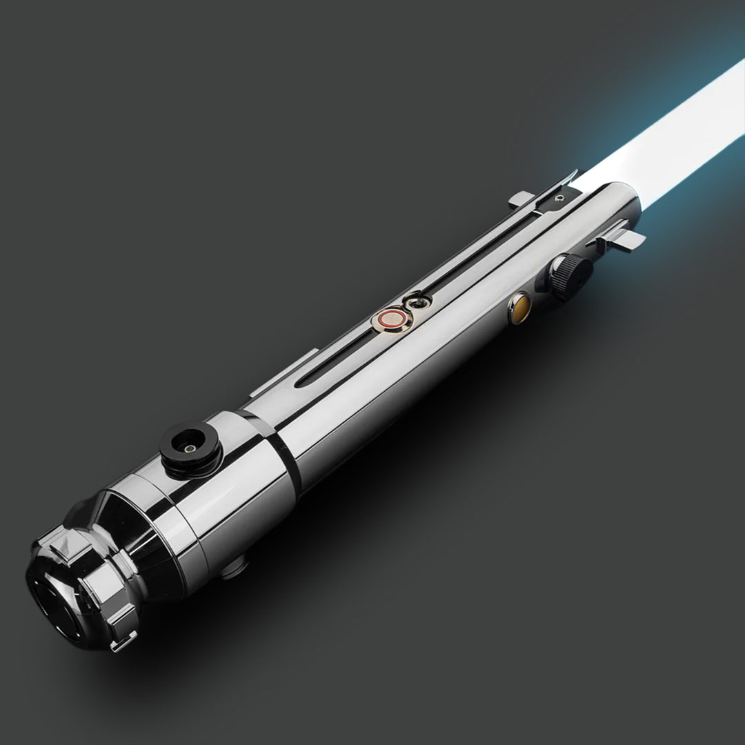 Ahsoka Tano (Clone Wars) - Combat Saber