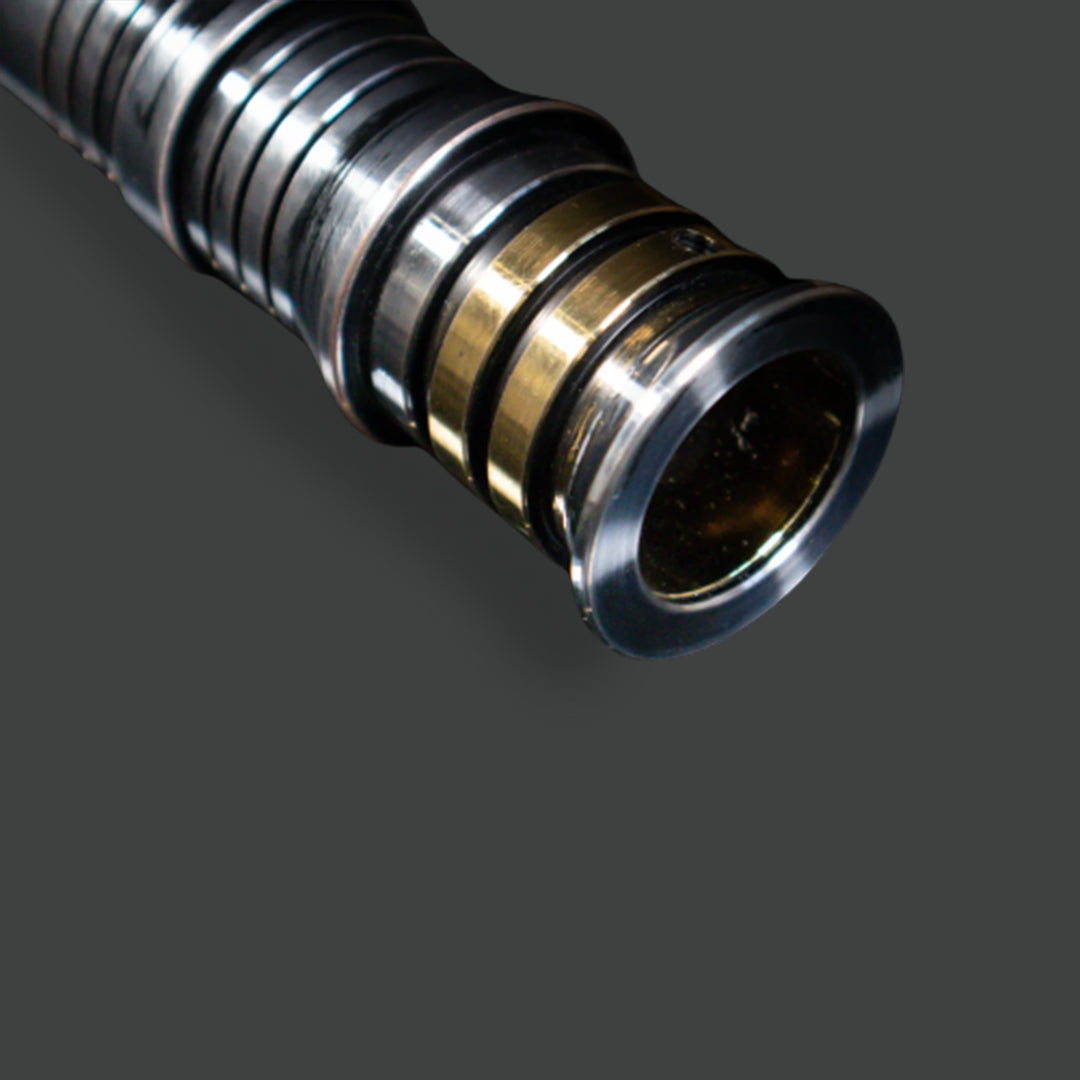 Darth Revan (Empty Hilt) - Medium Weathering