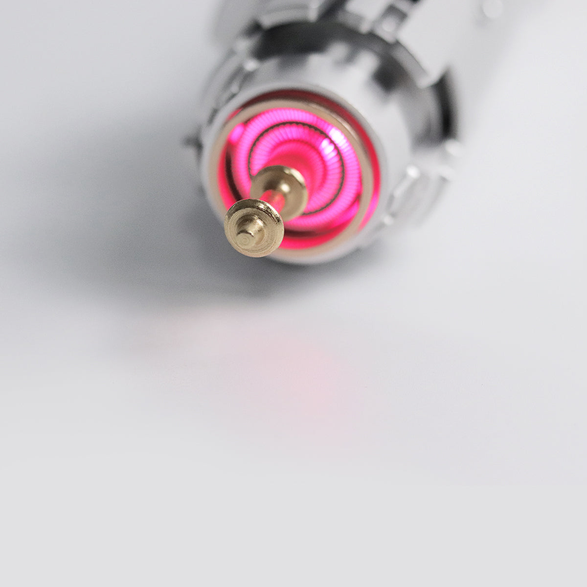 Luke / Obi-Wan Style Spire Neopixel Blade Plug