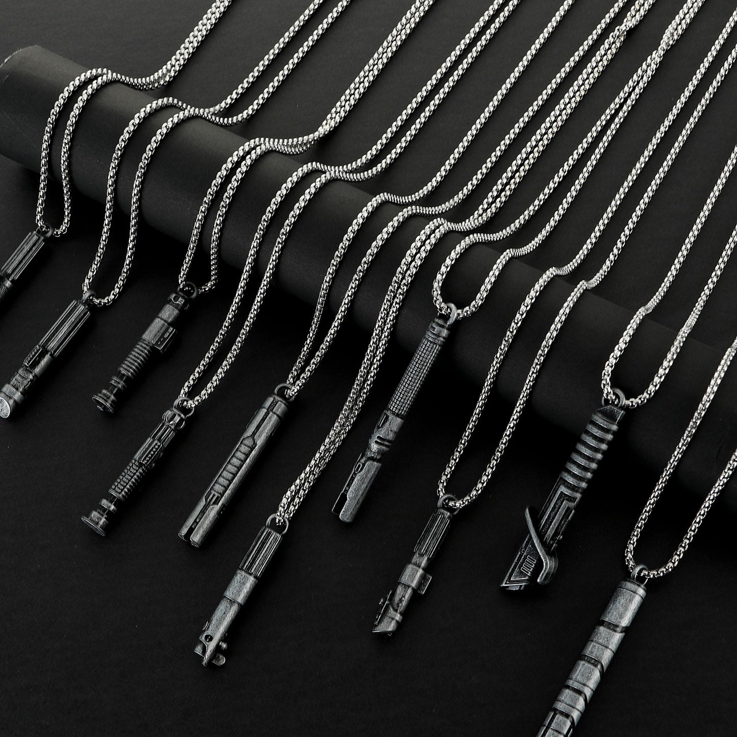 Miniature Metal Lightsaber Hilt Pendant Necklace – Star Wars Character Hilt Jewelry