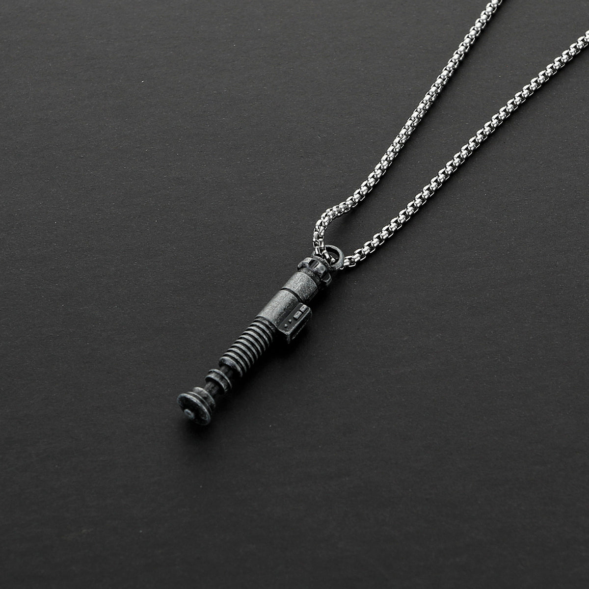 Luke Skywalker Metal Hilt Pendant Necklace