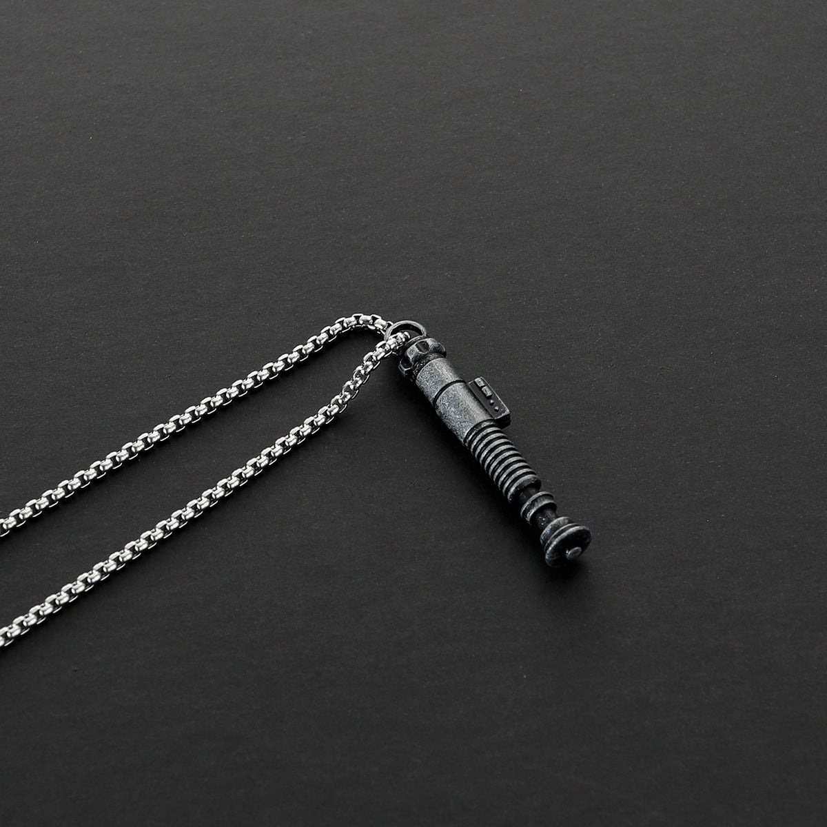 Luke Skywalker Metal Hilt Pendant Necklace