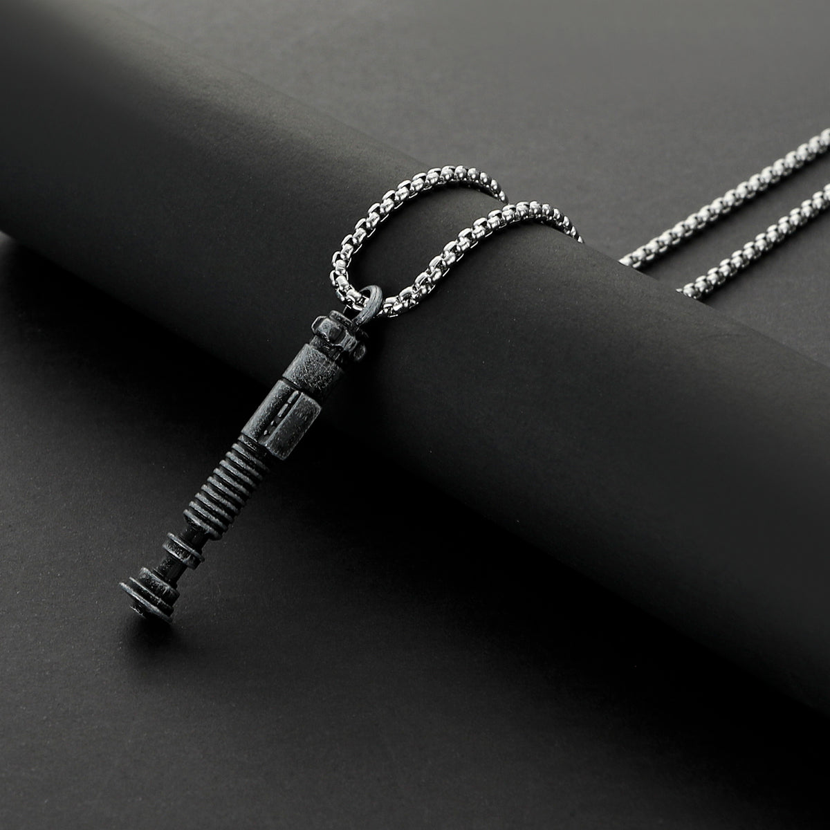 Luke Skywalker Metal Hilt Pendant Necklace