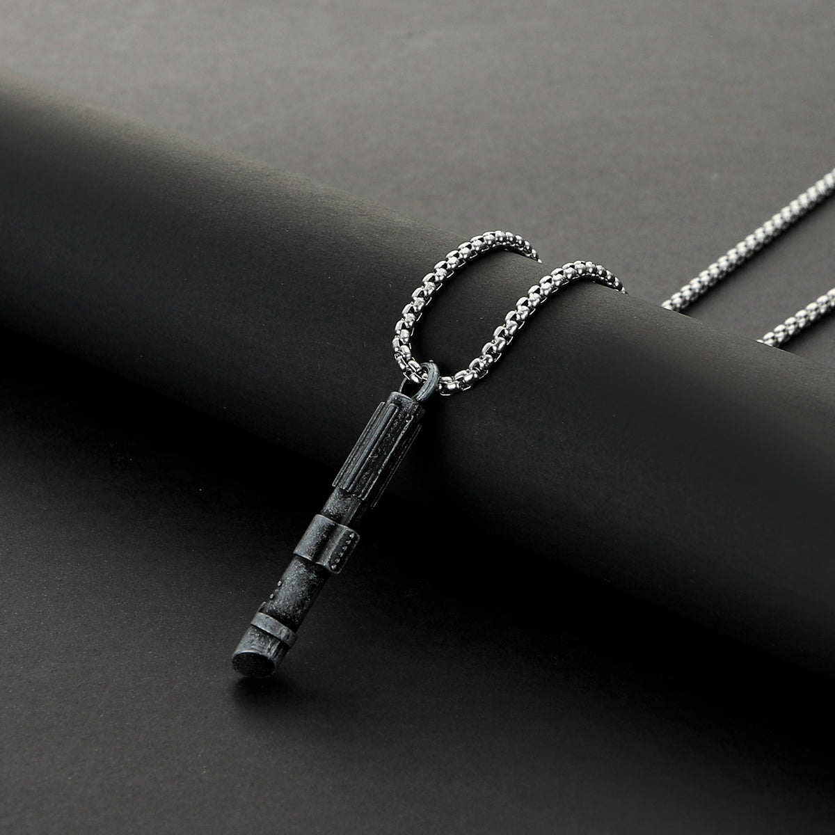 Anakin Skywalker Metal Lightsaber Hilt Pendant Necklace – Miniature Sith Replica