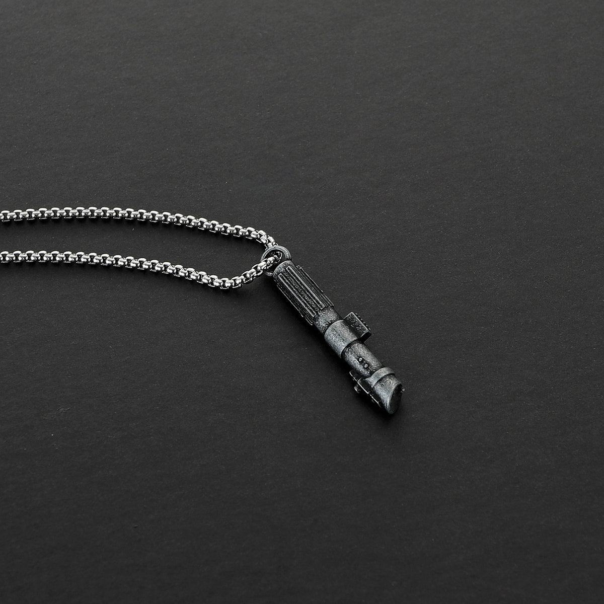 Anakin Skywalker Metal Lightsaber Hilt Pendant Necklace – Miniature Sith Replica