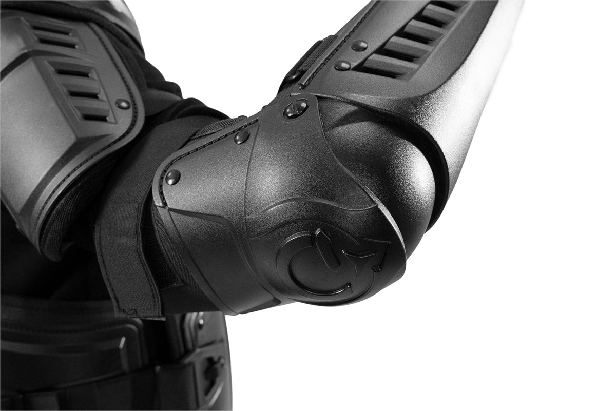 Pro Lightsaber Combat Dueling Armor Set – Full Protective Gear with Helmet & Case