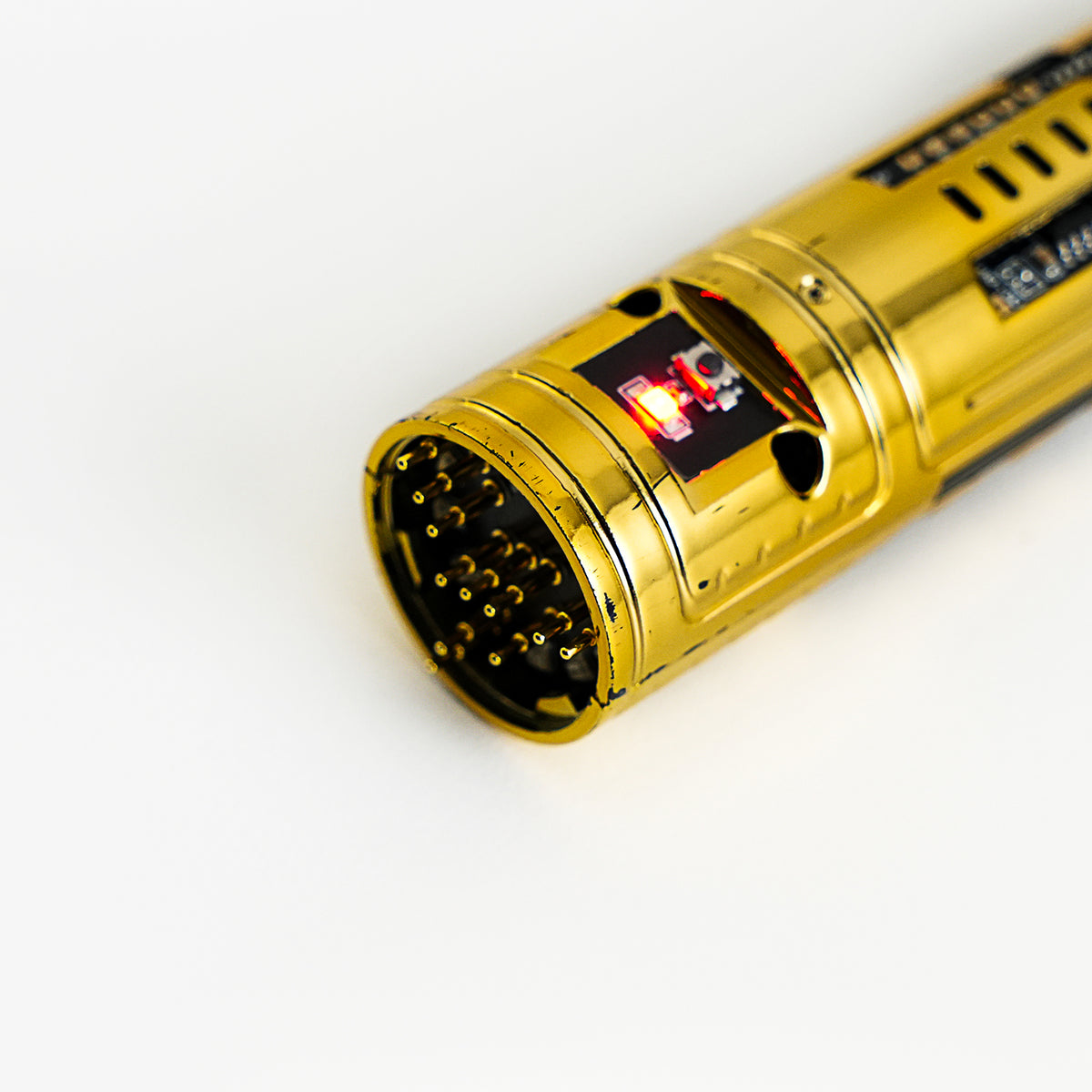 XenoPixel Custom Lightsaber Replacement Chassis Core with Kill Switch – Gold Pogo Pin Board