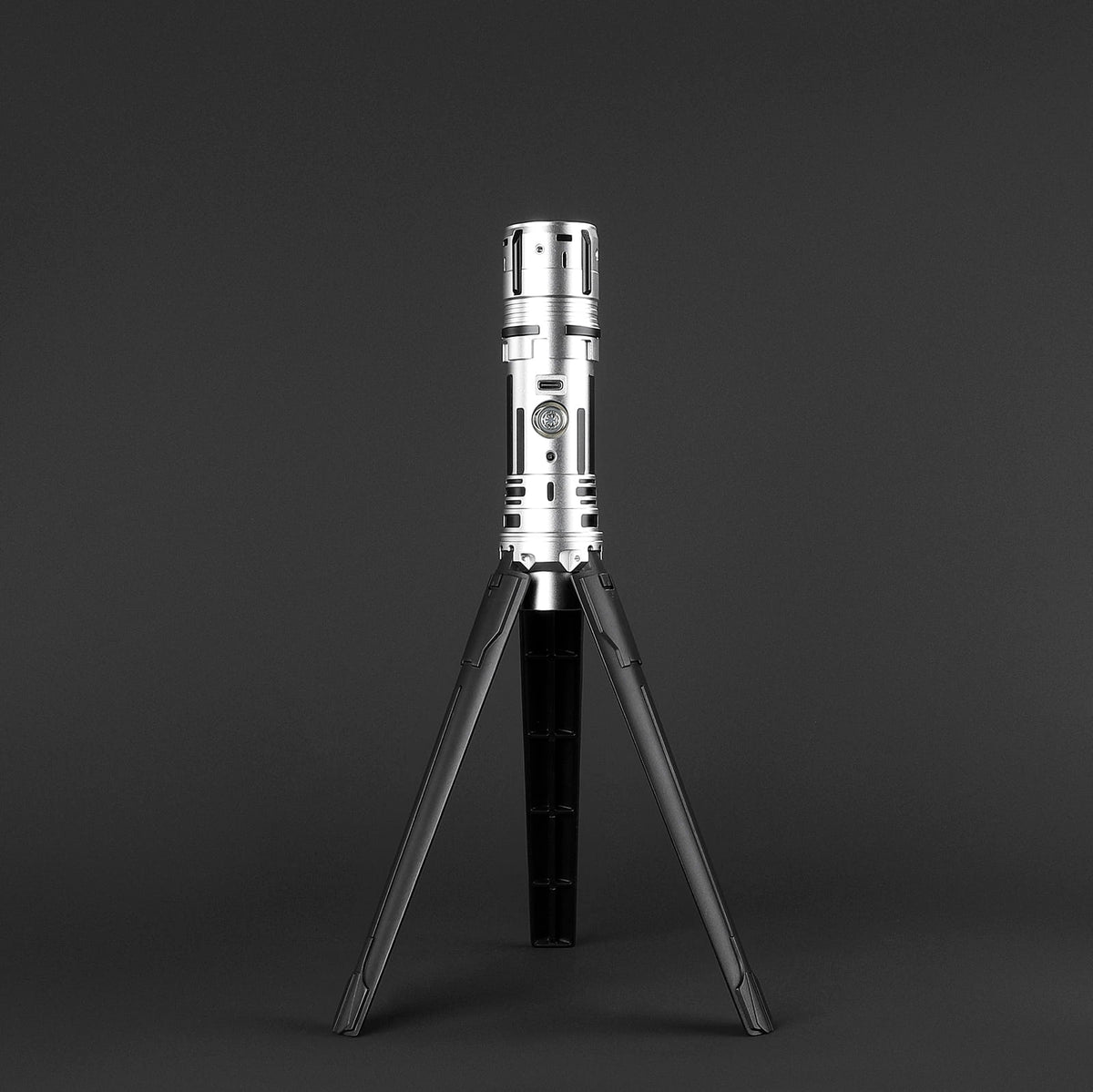 Lightsaber Tripod Display Lamp – Blue Pixel Blade