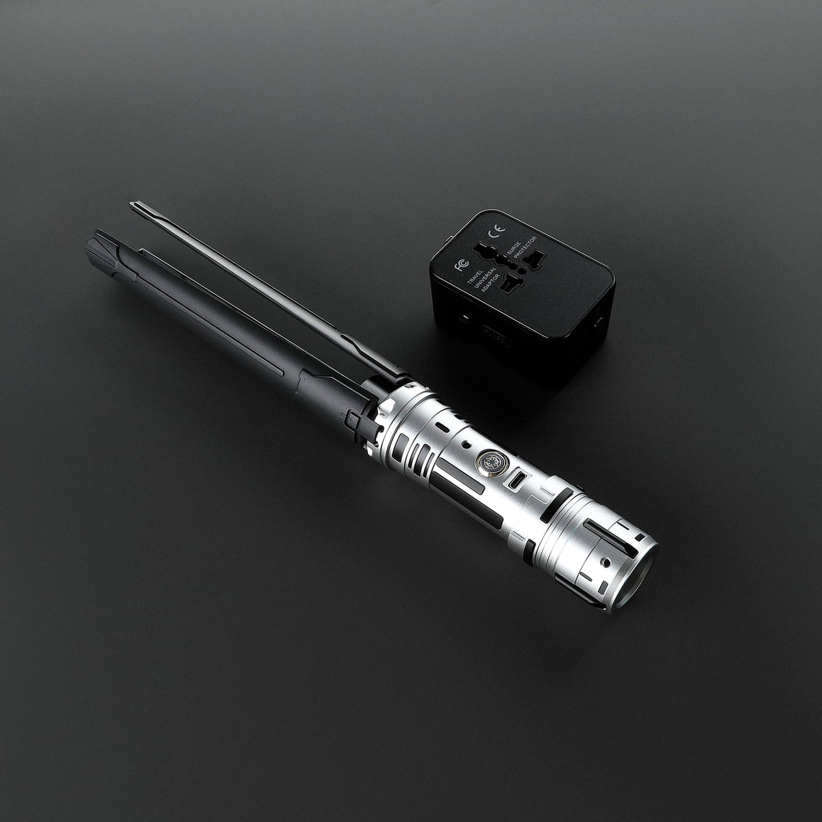 Lightsaber Tripod Display Lamp – Blue Pixel Blade