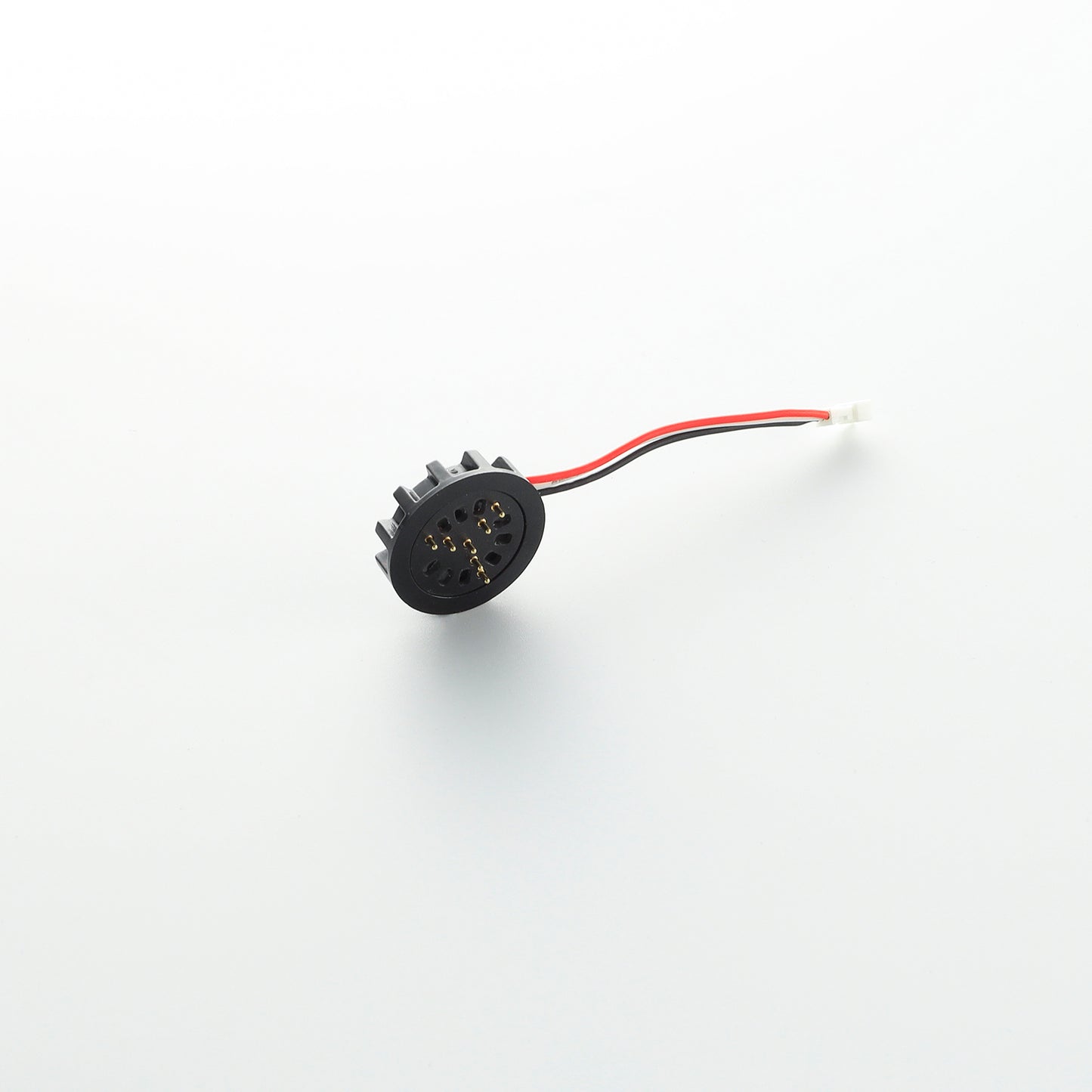 Thin-Neck Saber Pogo Pin Connector Plug