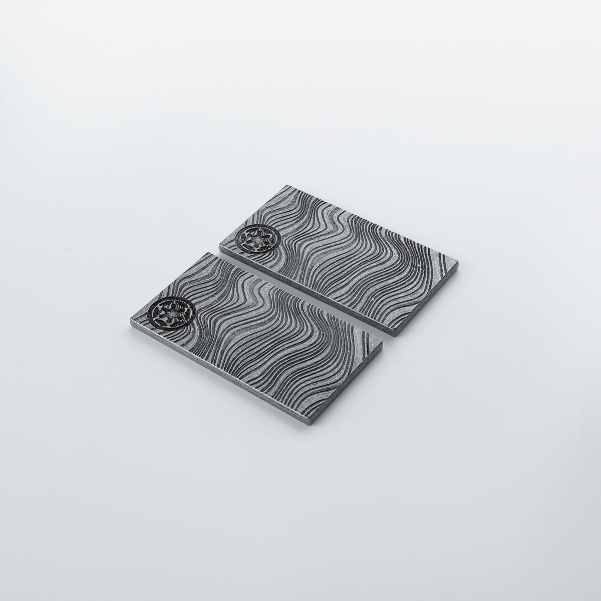 Imperial Beskar Credit Ingot Plate – Metallic Damascus Prop Replica