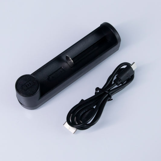 Single-Slot Universal Li-ion Smart Charger